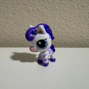 Littlest Pet Shop Series 4 G7 Zebra # 249

New out of box.